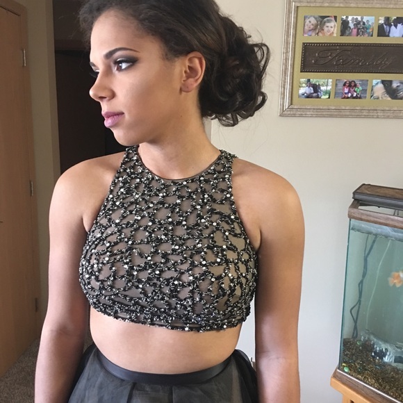 Terani Couture Two Piece Dress - Picture 4 of 4